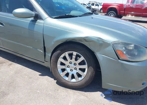 2005 Nissan Altima 2.5 S из США, поврежденный, VIN 1N4AL11E25C318533